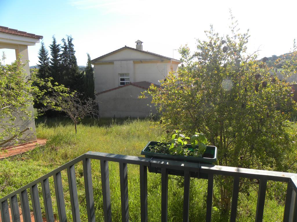 El Jardin De Los Gatos Apartament Caces Buitenkant foto